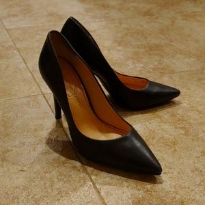 Jessica Simpson Black Stilettos
